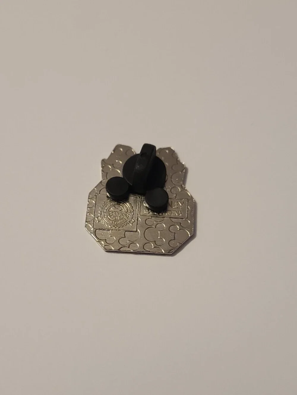 Disney Daisy Duck Pin